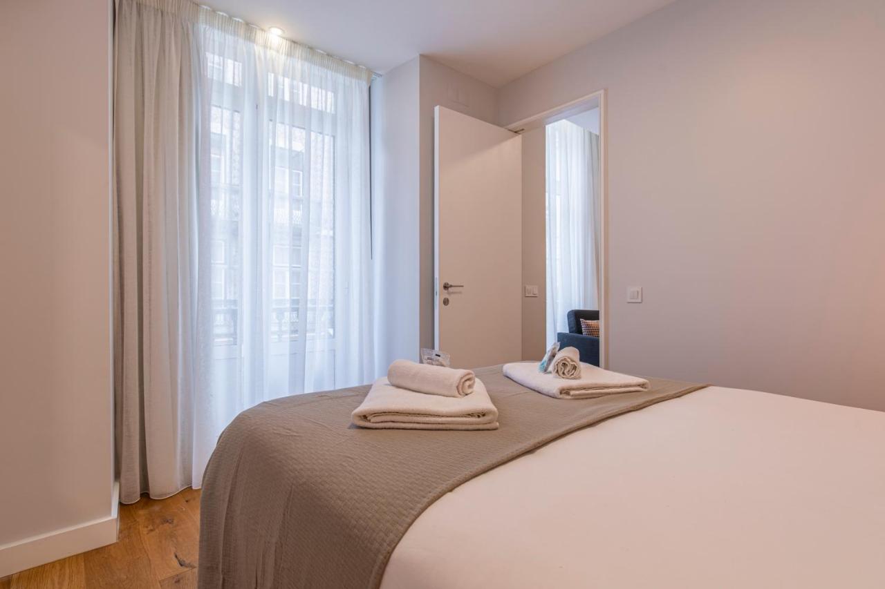 Upscale & Modern 2BDR Apartment Lisbona Esterno foto